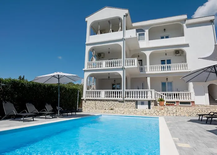 Villa Natura With Private Pool