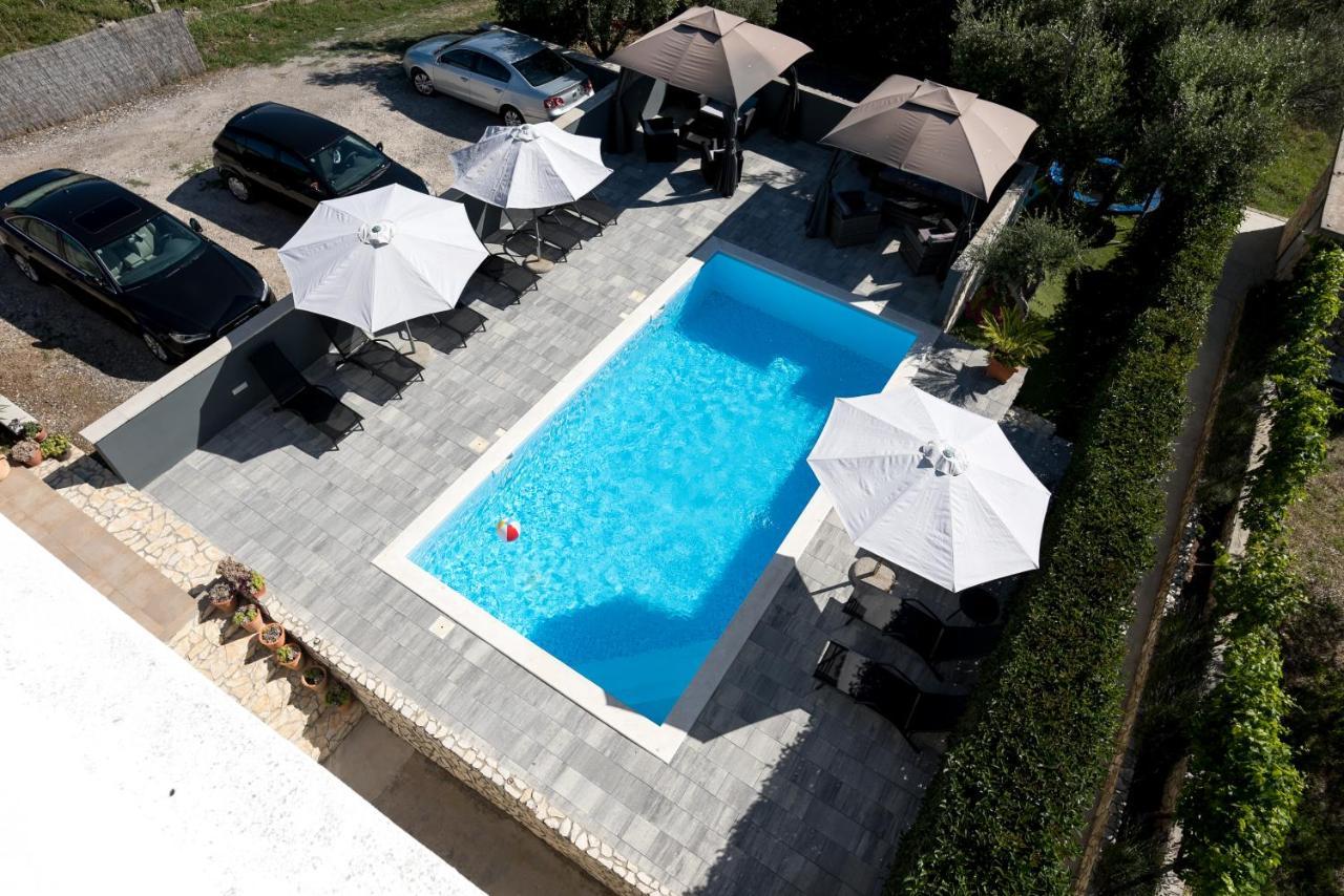 Natura With Private Pool Zadar